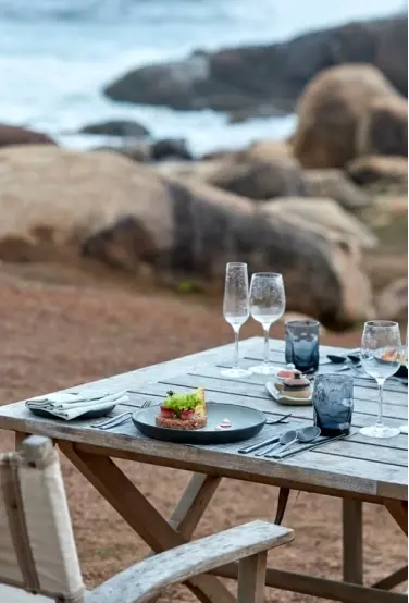 Beach dining