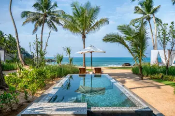 Ahu Bay plunge pool – Medium
