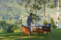 Resplendent Ceylon